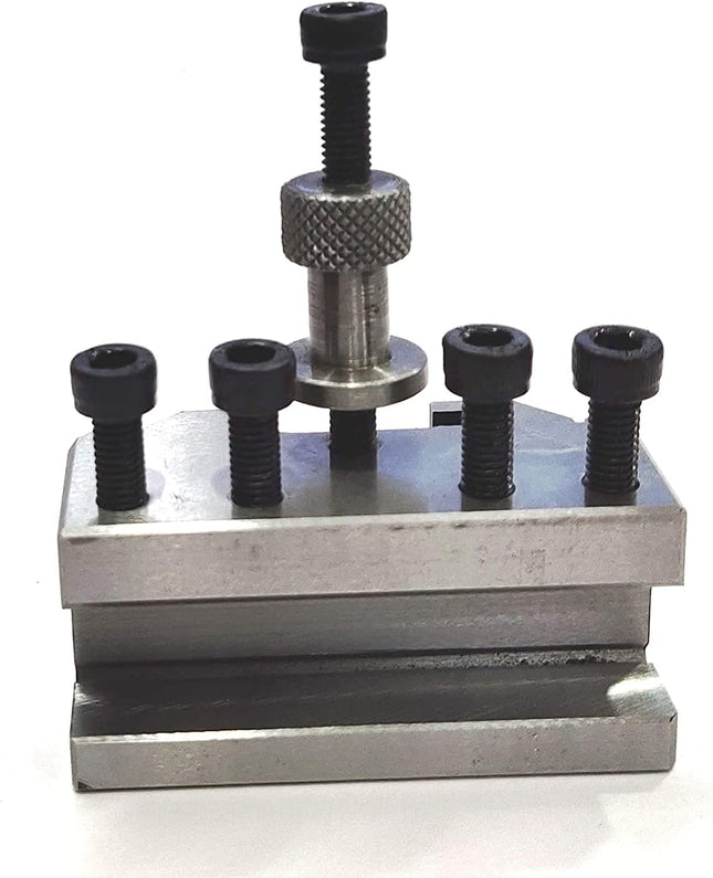 High accuracy quick change tool post holder for machining tasks